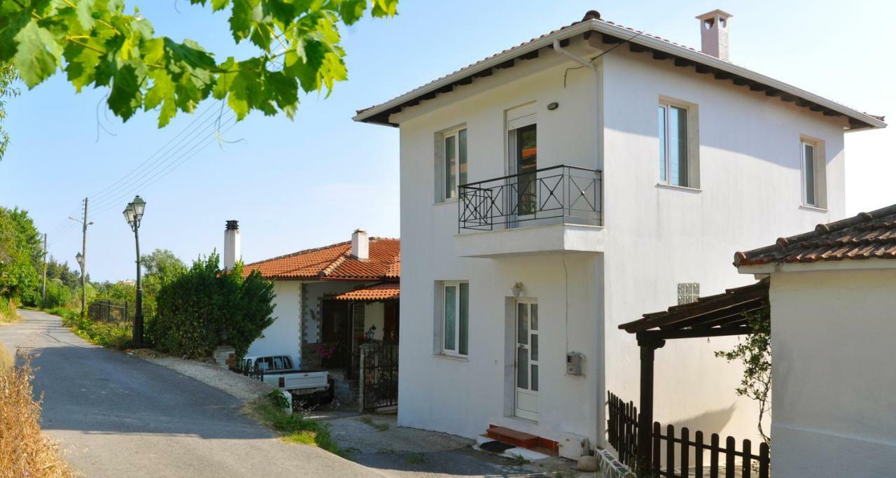 Village Holiday House Nick Αγία Παρασκευή Εξωτερικό φωτογραφία